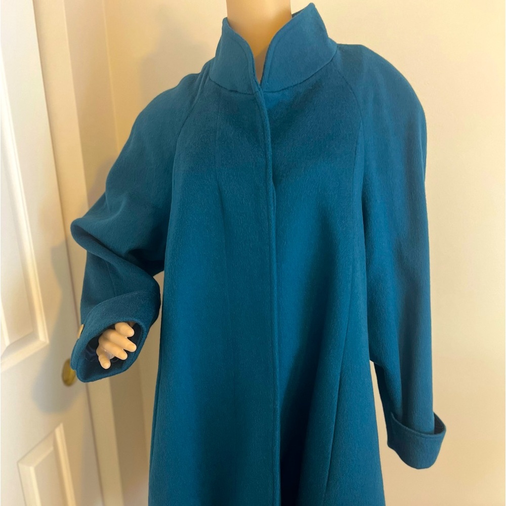Lovely Vintage Cathy-Jo swing style coat size 6 wool blend
